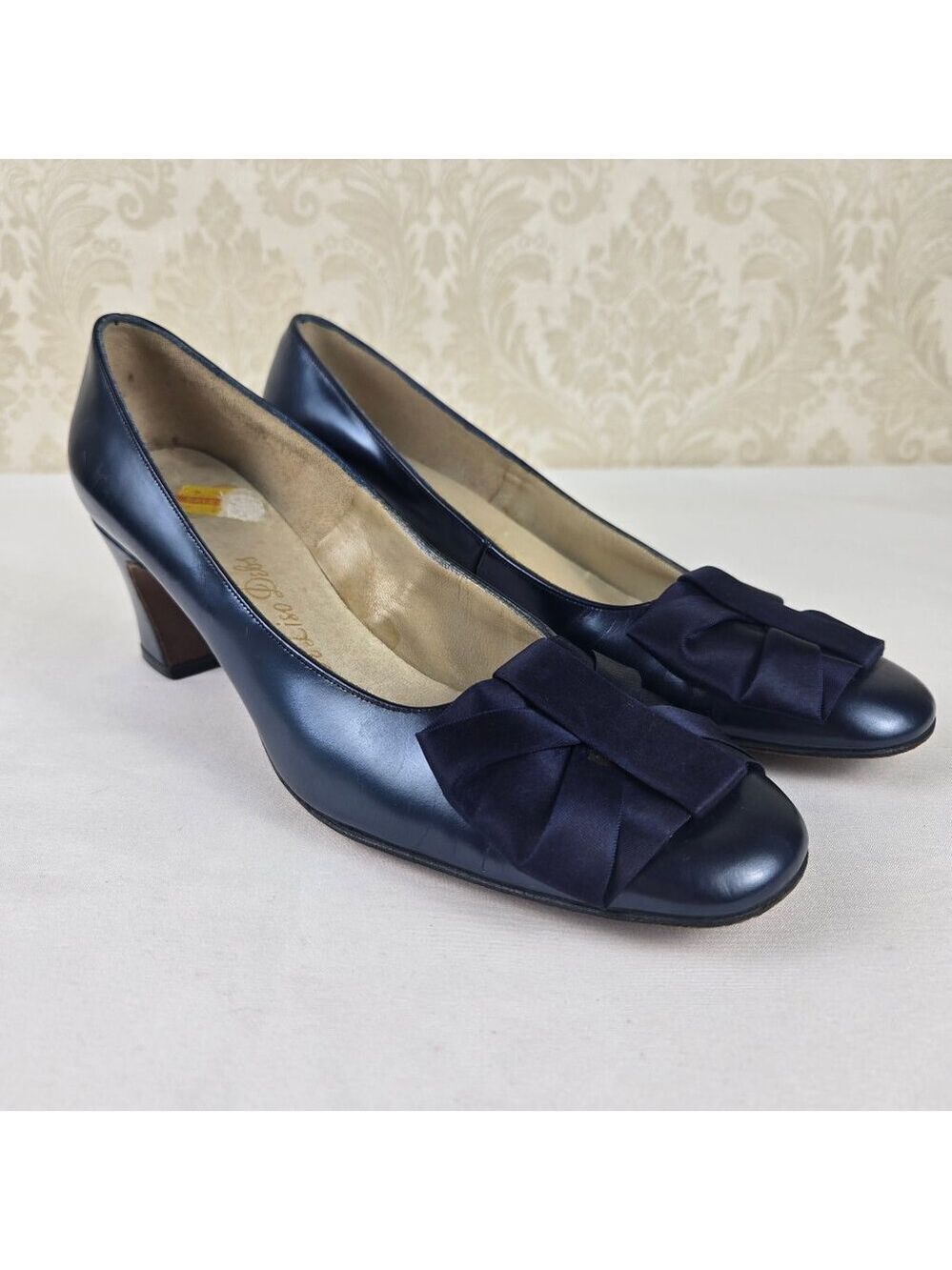 Vintage De Liso Debs Size 8 Navy Blue Metallic Pumps Front Satin Bow Block Heel